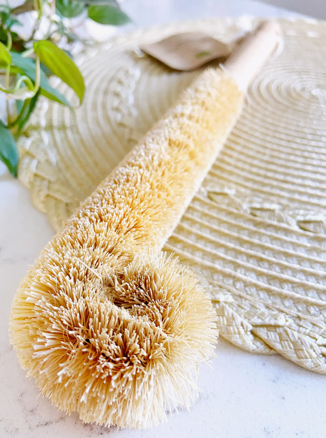 Me.Mother Earth - Coconut Bottle Cleaning Brush